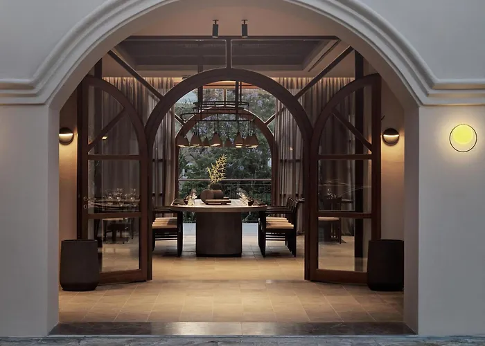 Aulus Lindos Rhodes, Resort, Curio Collection By Hilton منتجع