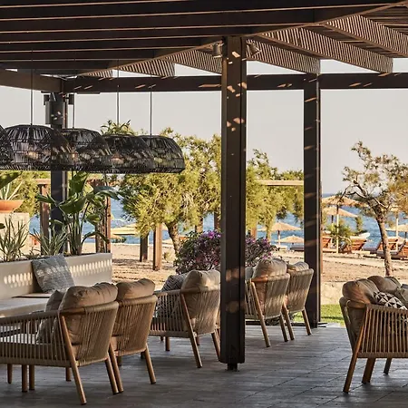 Aulus Lindos Rhodes, Resort, Curio Collection By Hilton منتجع لاردوس