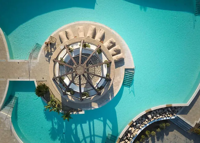 Aulus Lindos Rhodes, Resort, Curio Collection By Hilton منتجع 5*