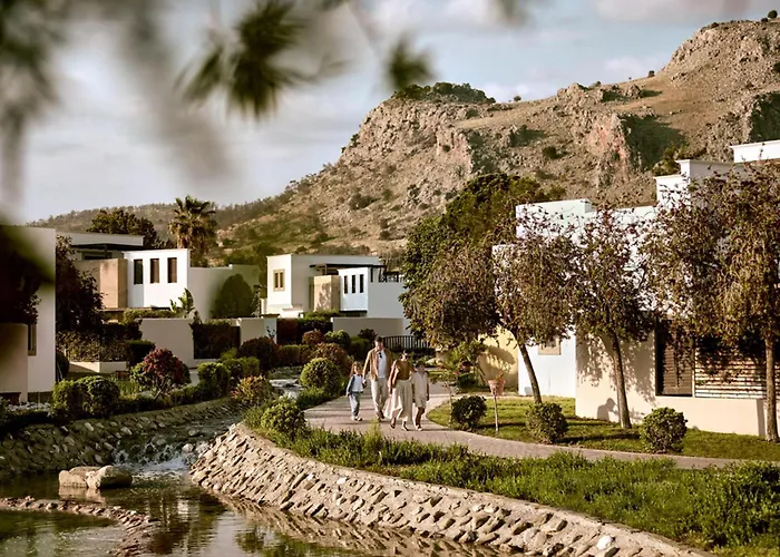 Ośrodek wypoczynkowy Aulus Lindos Rhodes, Resort, Curio Collection By Hilton